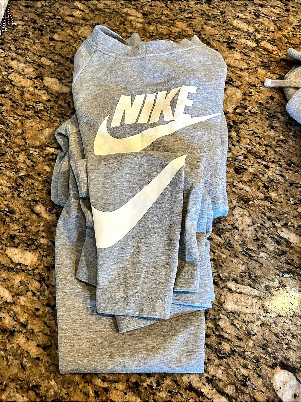 Nike Swoosh Matching Set in Gray & White